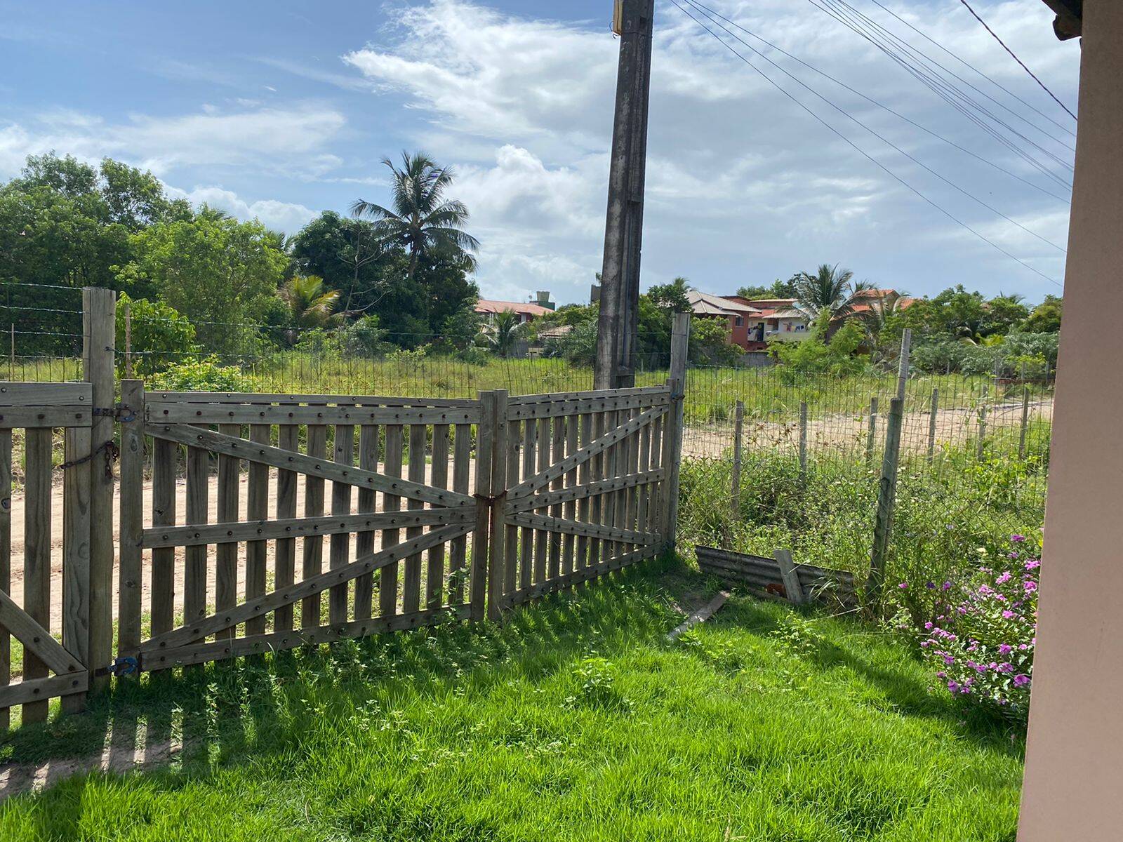 Casa à venda com 3 quartos, 1000m² - Foto 4