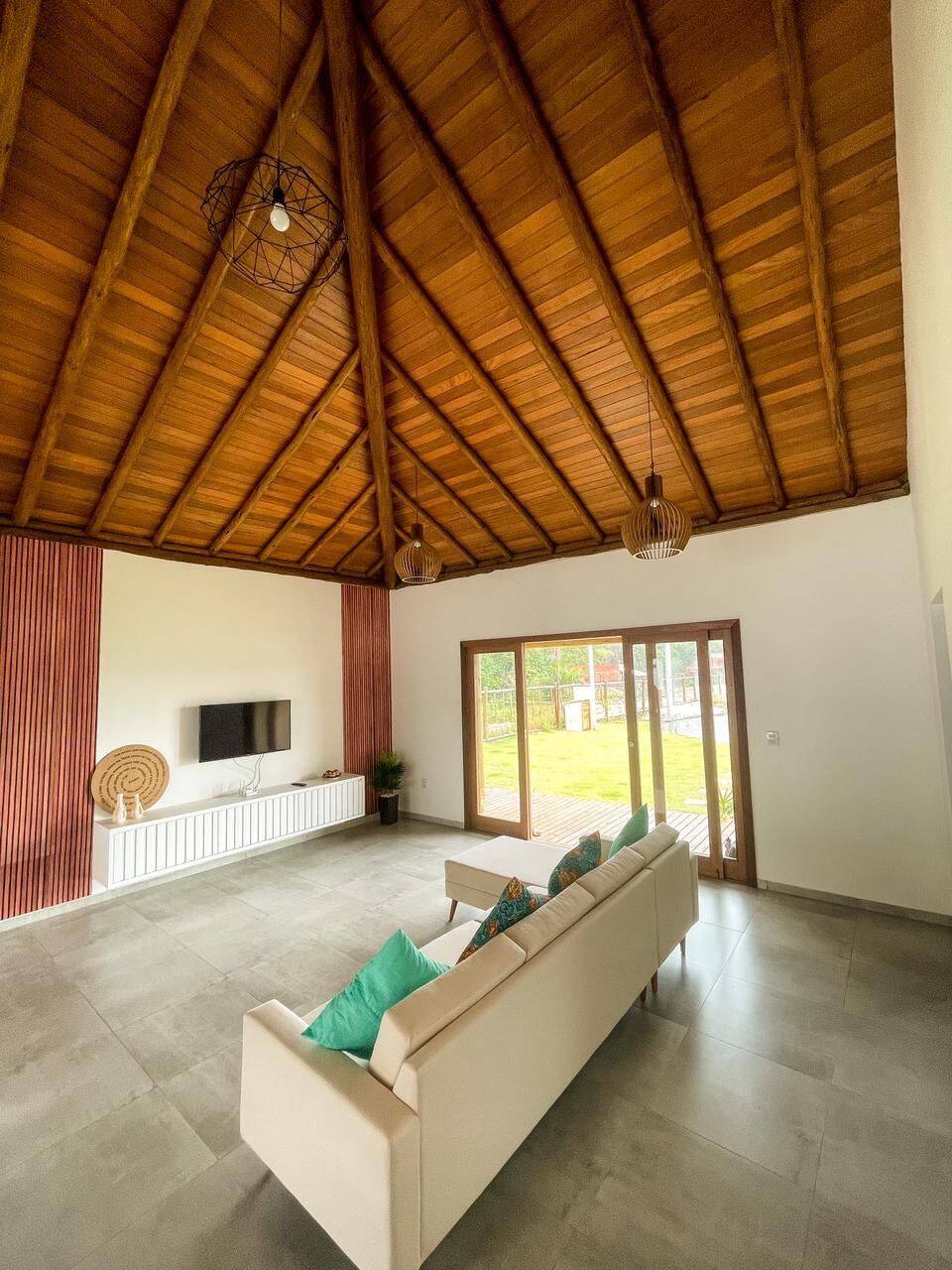 Casa à venda com 3 quartos, 137m² - Foto 4