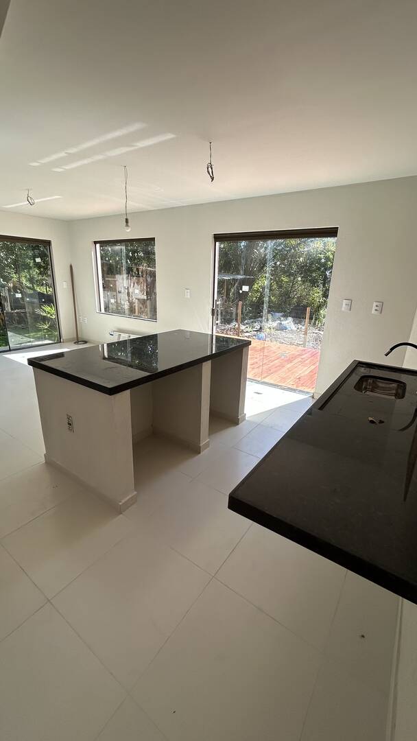 Casa à venda com 3 quartos, 135m² - Foto 16